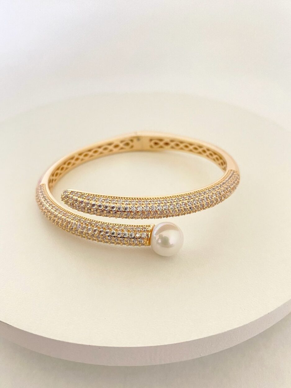 Bracelete Elegance cravejado zircônia