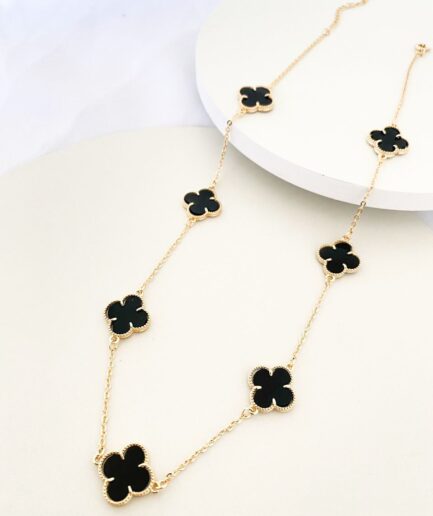 Colar 7 trevos preto 45 cm + 5 extensor