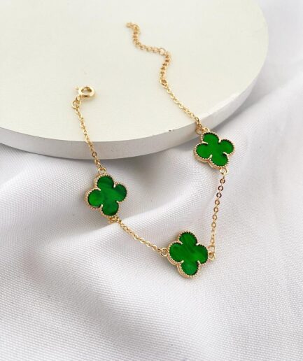 Pulseira preta 3 trevos verde - 18 cm + 5 cm extensor